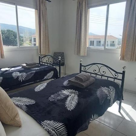 Spacious 2 Bedroom Apartment Péjia Kültér fotó