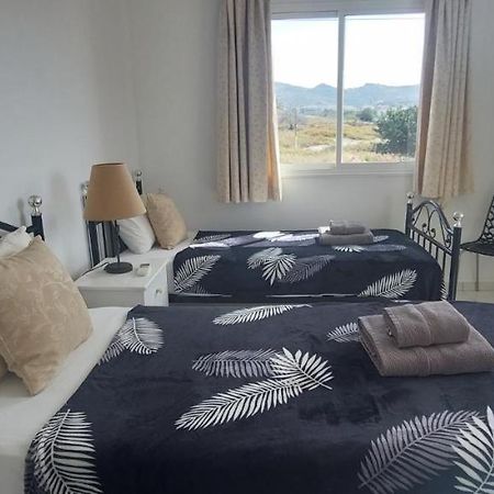 Spacious 2 Bedroom Apartment Péjia Kültér fotó