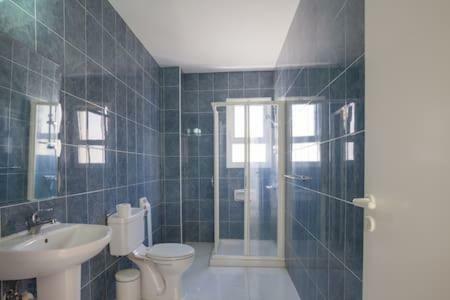 Spacious 2 Bedroom Apartment Péjia Kültér fotó
